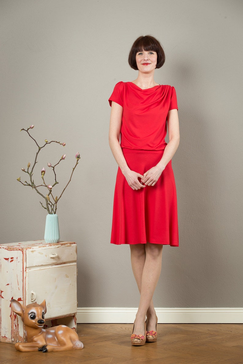 Kleid in rot Sibel Bild 1