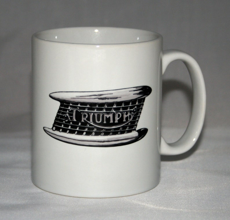 Motorbike Mug. 1961 Triumph Bonneville T120 & Triumph tank badge illustrations. image 2