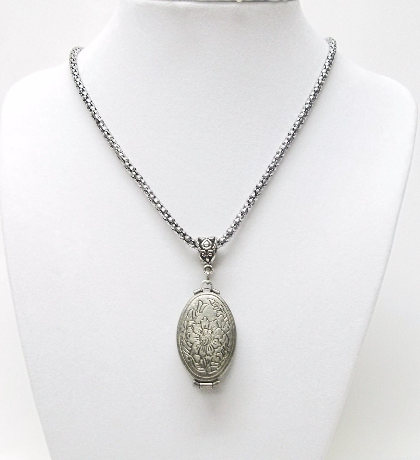 Multi Open Oval Hinged Locket Pendant Antique Silver Necklace - Etsy