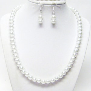 Glowing 8mm White Glass Pearl Necklace/Bracelet/Earrings Set
