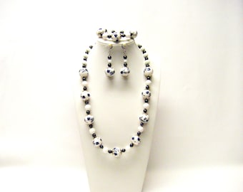Round Gray/White Ceramic Beads w/White Jade Bead Necklace/Bracelet/Earrings