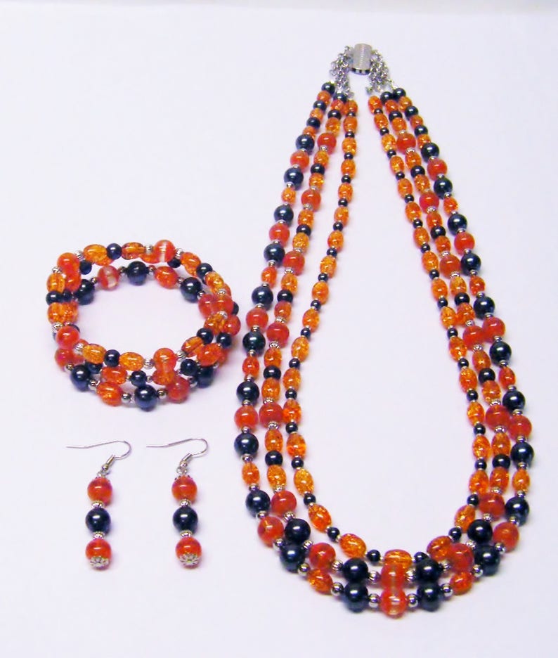Bracelet and Earring Set Matte Orange and Red Crackle Beaded Necklace