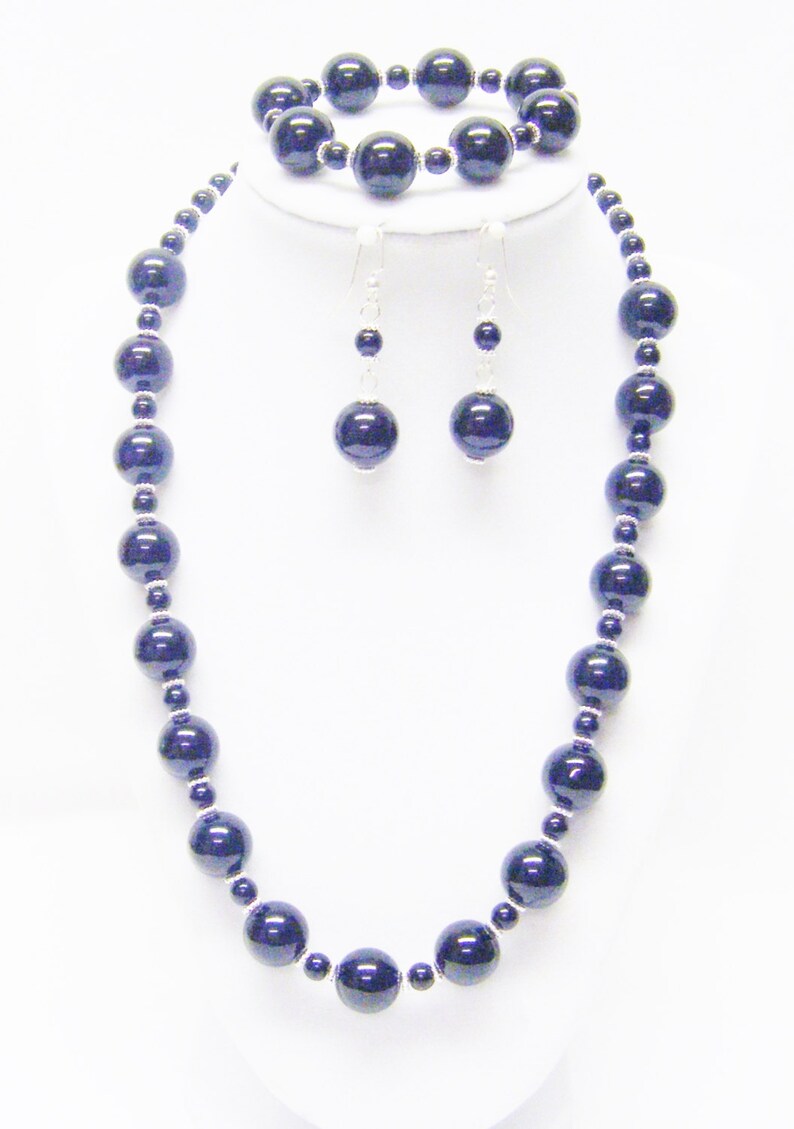 Round Black Glass Bead wSilver Daisy Bead NecklaceBracelet /& Earrings Set