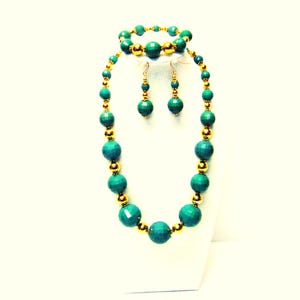 Chunky Green Faceted Acrylic Bead w/Gold Findings Necklace/Bracelet/Earrings Set