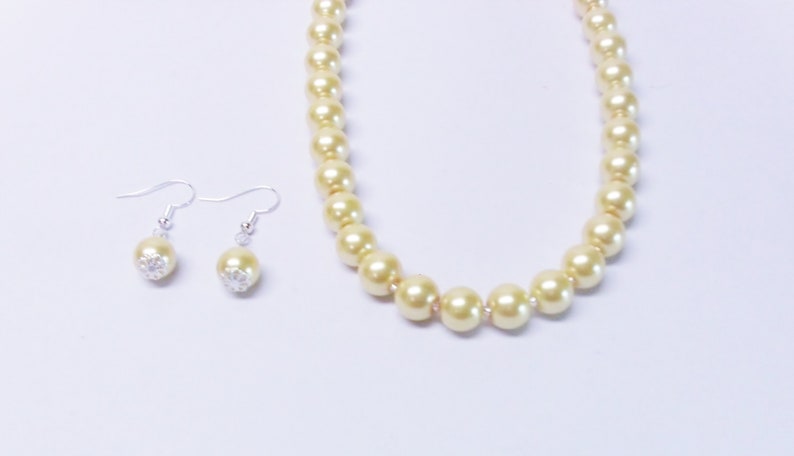 10mm Yellow Glass Pearl wCrystal Seed Beads NecklaceEarrings Set