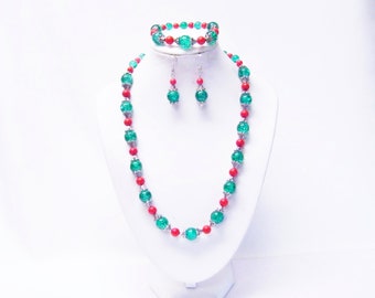Perle de verre crépitant vert foncé avec collier / bracelet / boucles d’oreilles en perles d’argent