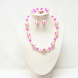 White/Fuchsia Lamp Work Glass Bead Choker Necklace/Bracelet/Earrings
