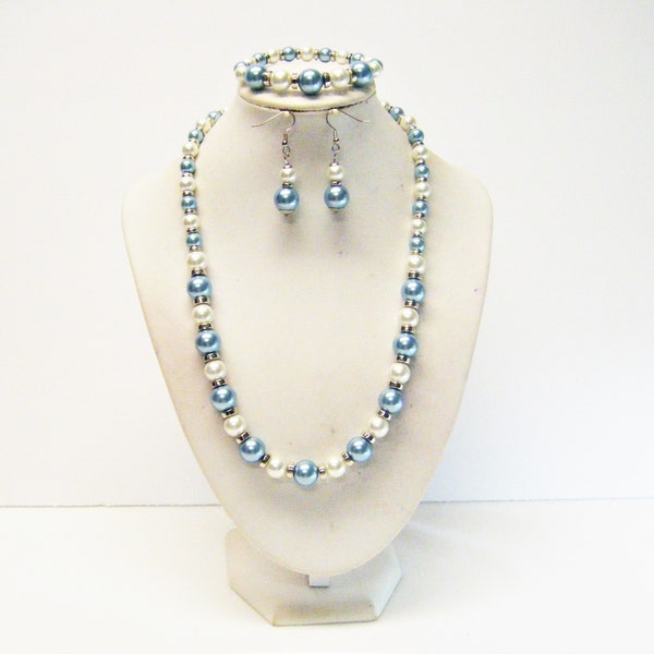 thumbnail image 2 of Handmade White Glass Pearl Necklace And Clip-On Earring Set - Elegant Drop/Dangle Jewelry Set 2 of 3