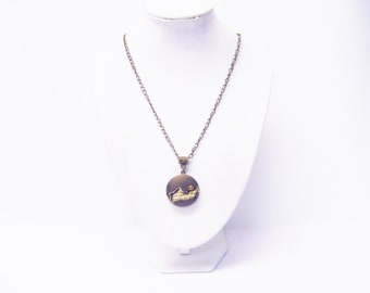 Round Antique Brass Locket w/Message Pendant Necklace