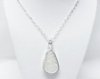 Silver Plated Glass Wrapped Teardrop Pendant Necklace