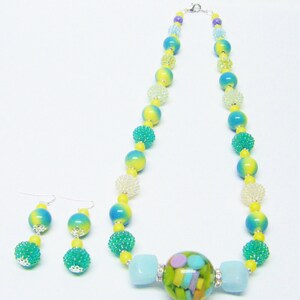 Assorted Chunky 24 Fun Acrylic Bead Necklace & Earrings Set image 4