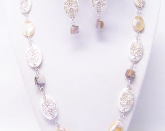 Oval White Mother of Pearl Shell w/Silver Plated Overlay Necklace/Earrings Set