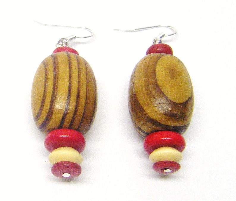 Chunky Natural Oval Wood Beads wRed Disc Bead Necklace /& Earrings Set