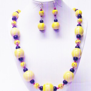 Large Round Yellow w/Yellow Emoji Wood Bead Necklace/Bracelet/Earrings Set