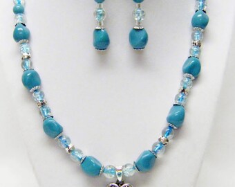 Turquoise Acrylic w/Clear/Turquoise Crackle Glass Beaded Necklace Silver Pendant/Earrings