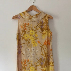 vintage 60s shift dress mod dress neutral beige floral silk dress with big collar semi formal mod dress mid century classy dressy 1960s