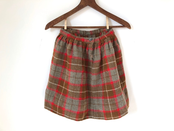 vintage womens plaid thick wool mini skirt school… - image 4