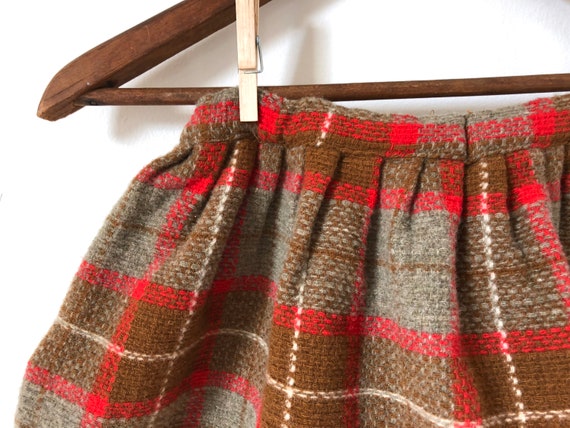 vintage womens plaid thick wool mini skirt school… - image 2