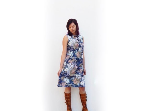 vintage 70s blue mod floral dress sleeveless dres… - image 1