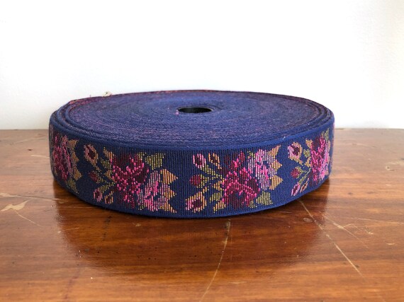 ruban brodé vintage des années tapisserie 60 hippie tapisserie années denim épais ruban large passais décor décoratif grande bobine de bleu fil floral 4c0f3f ruban brodé vintage des années tapisserie 60 hippie tapisserie années denim épais ruban large passais décor décoratif grande bobine de bleu fil floral 4c0f3f