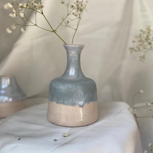 Handmade Mini Ceramic Vase, Little bud vase, Blue Glaze Small Flower Vase