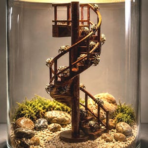 Decoración de terrario con escalera de caracol, escalera para trepar con forma de araña saltarina, accesorio para recinto de reptiles, trepador para hábitat de gecko.