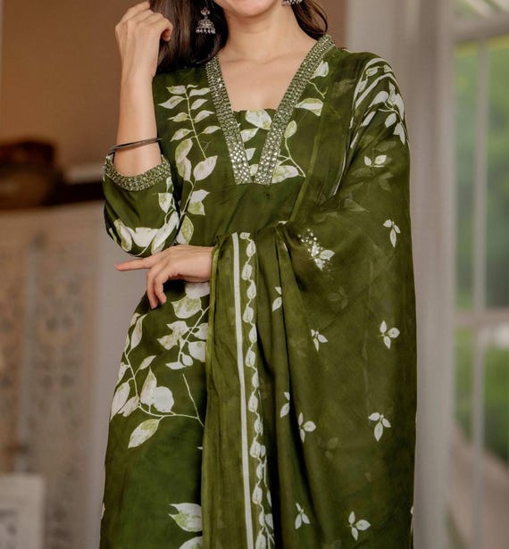 Organic Cotton Floral Embroidered Kurta Pant Dupatta Set, Green Pakistani Suit Women