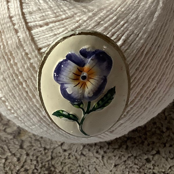 Vintage Pansy Brooch / Pin