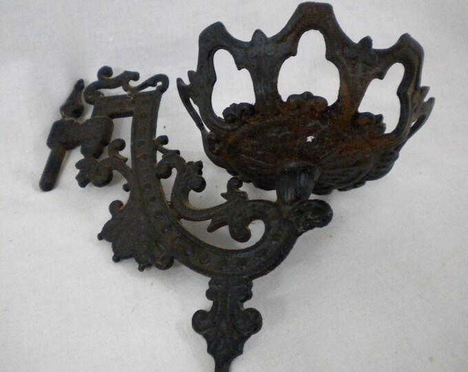 Cast Iron Oil Lamp Wall Mounting Bracket Sconce Etsy