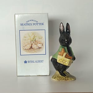 Beatrix Potter Mały Czarny Królik Royal Albert Ceramiczna figurka porcelanowa przedstawiająca Czarnego Królika Vintage Figure BP6
