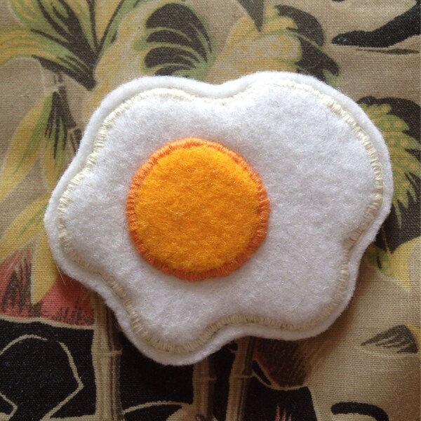 Fried egg brooch