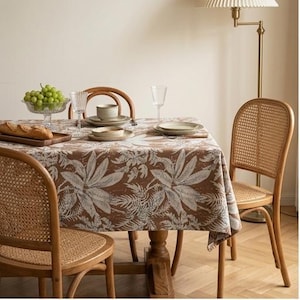 Jacquard Woven Rectangular Table Cloth Botanical Floral Pattern Blend Fabric Multiple Sizes for Cozy Tea Moments