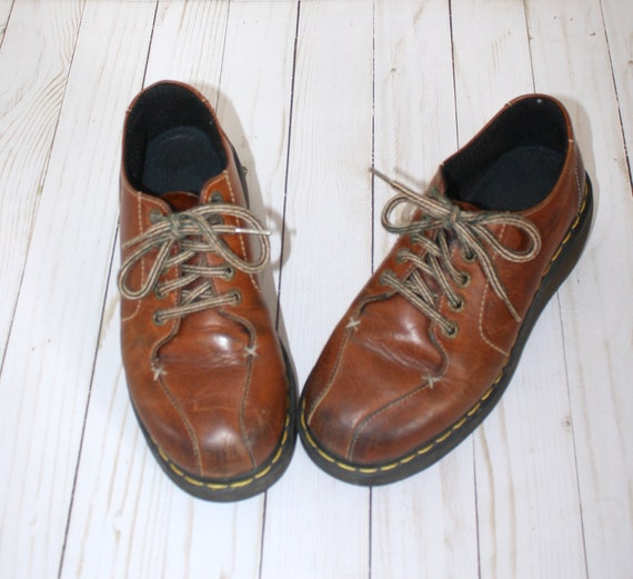 leather Women/'s size 8.5 in dark brown lug sole wingtip spectator oxfords 1990/'s heavy