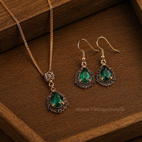 925 Sterling Silver Emerald Victorian  Jewelry Set, Pear Cut Green Gemstone Necklace Earrings Set, Vintage Bridal Gift for Women