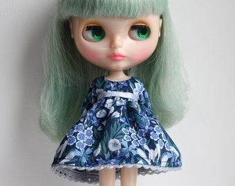 Blue flowers Liberty Lawn dress for Blythe Pullip Dal licca and similar dolls