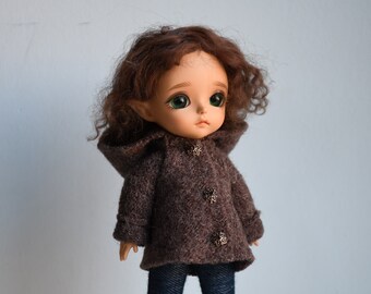 Brown pure boiled wool coat with hood to fit lati yellow, mui chan, pukifee and Middie Blythe size dolls