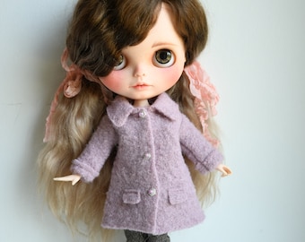 Blythe doll sized dusky pink 100% boiled wool coat.  For Blythe, Dal, Pullip, Licca or similar scale dolls