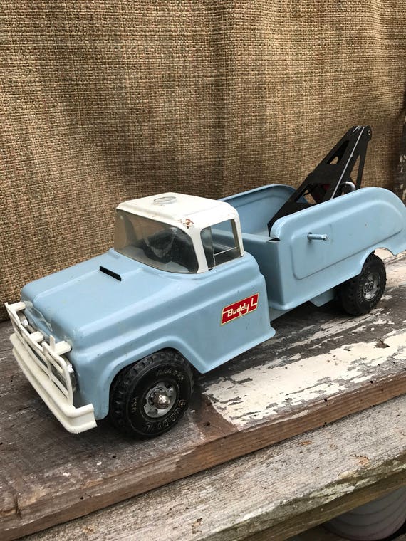 vintage toy tow trucks