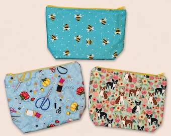 Versatile zipper pouches