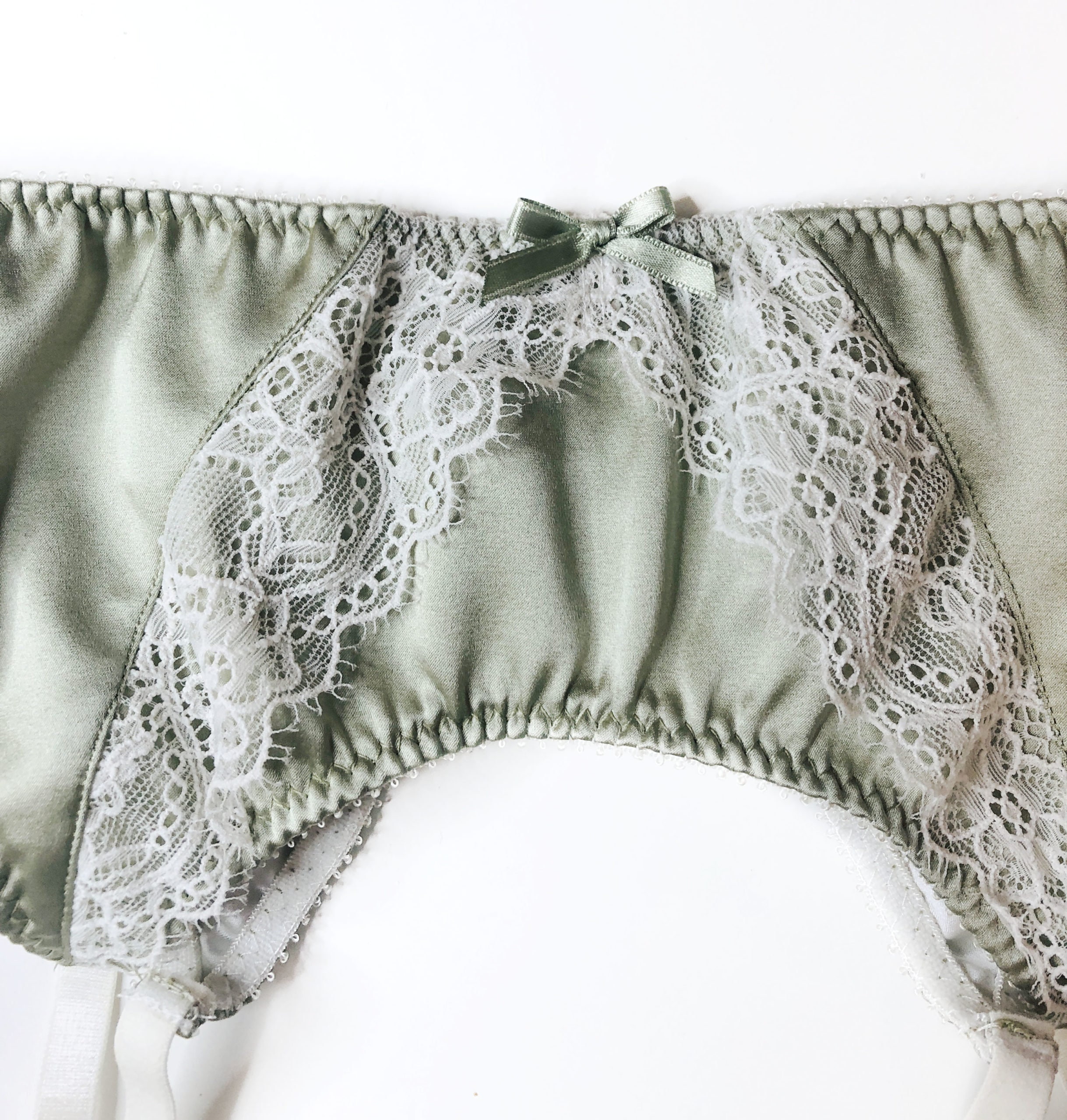 Garter Belt - Green Garter Belt With Ivory Lace - Silk Garter Belt - Silk  Lingerie - Etsy