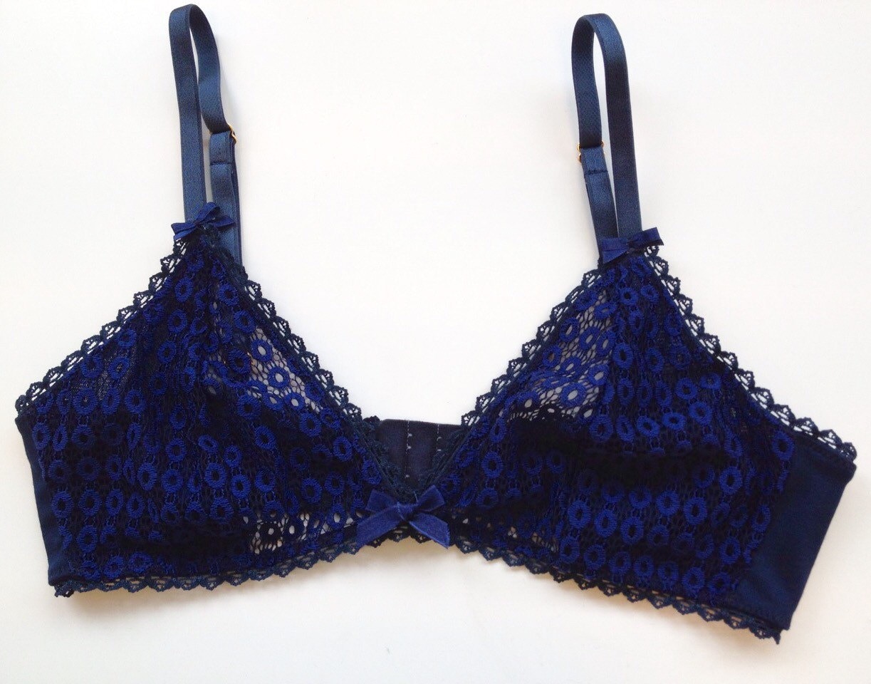 Navy Blue Lace Bralette in Navy Lace and Jersey Triangle Bralette See  Through Bralette Soft Bralette Sheer Lace Bralette -  Canada