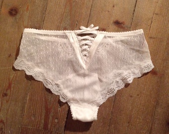 White Lace Sheer panties - French cut panties in white lace - Lace panties - Sheer intimates - Bridal panties