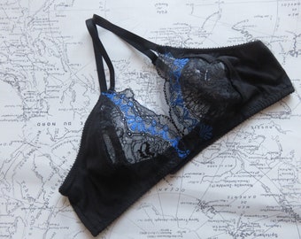 Black bralette - black lace - black and blu lace - soft bralette - soft cup bra - bralette set - sheer bra - wireless bra - comfortable bra