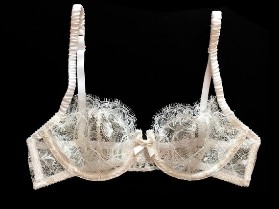 Balconette bra in off-white Leavers lace Bridal bra | Etsy