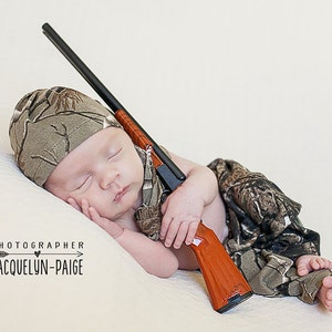 Newborn Camo Hat and Pants Set hunting little Hunter Newborn Photo Prop Mossy Oak RTS Ready to Ship