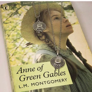 Bookish necklace: Anne of Green Gables hat charm necklace. Anne with an E. Why not get one extra for your bosom friend! BESTSELLER