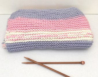 Merino Wool lap Blanket, Chunky Hand knitted Throw, Pastel Pink And Grey