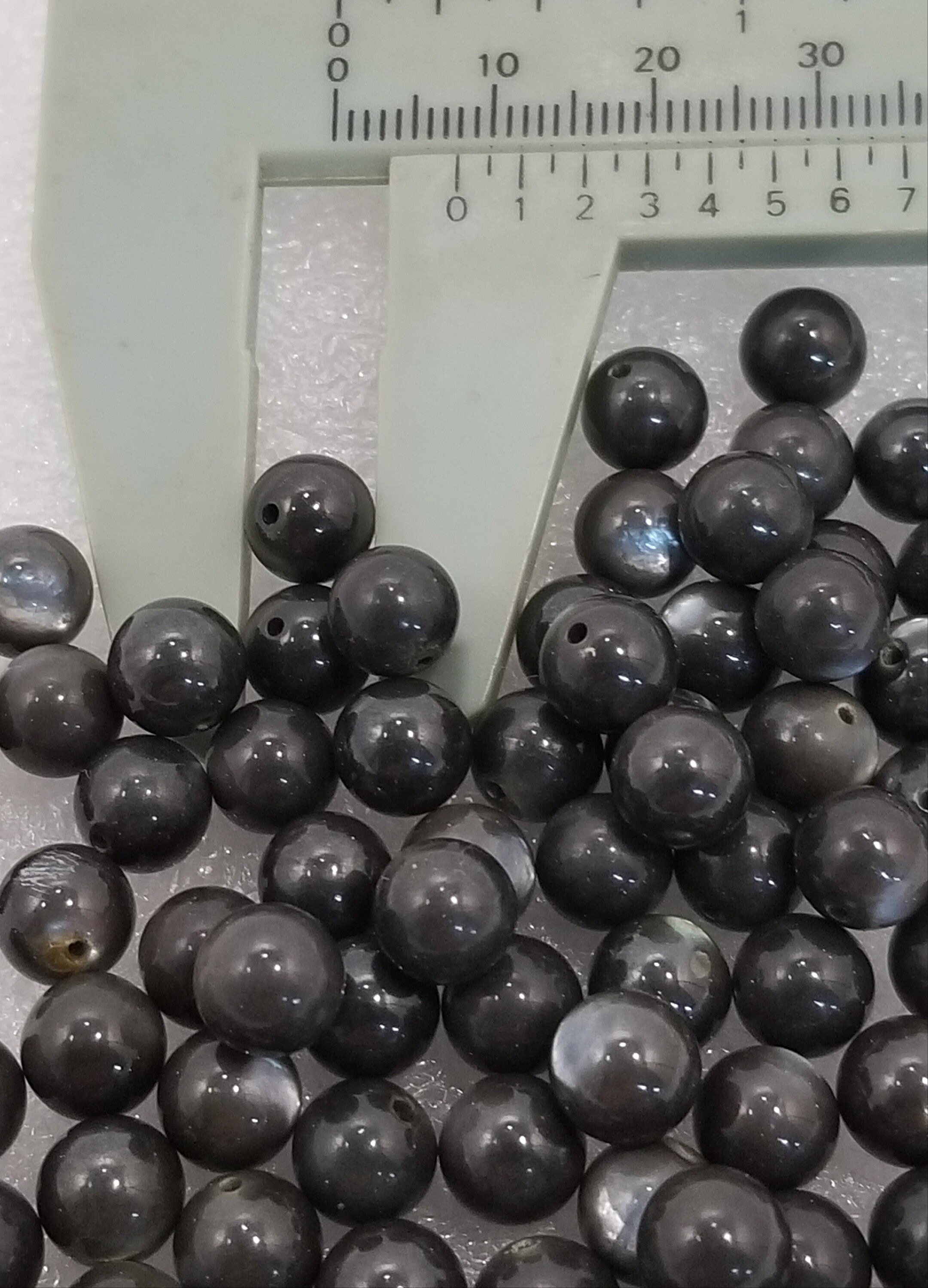 100 Pieces Black Mother of Pearl 8mm Balls Spheres Beads Etsy Singapore