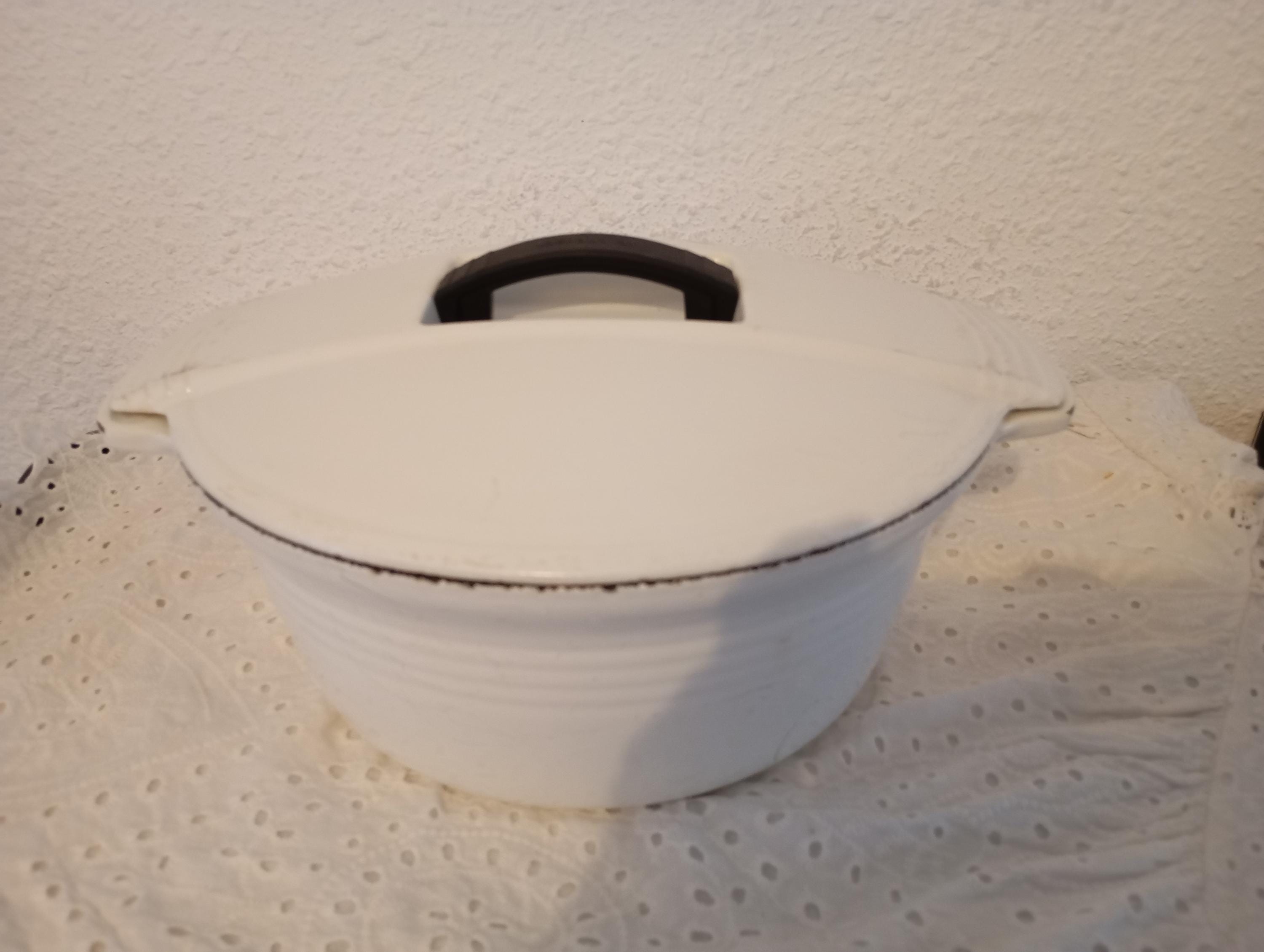 Le Creuset Futura - Etsy
