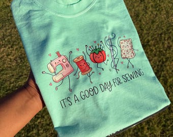 Es un buen día para coser una camiseta.